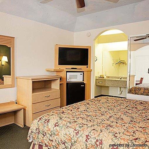 Crystal Inn 249 North Louetta エクステリア 写真